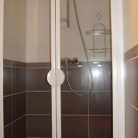 Cosy 8 Pers, 3 Ch, Proche Pistes Et Centre, Terrasse Sud, Parking, Animaux Acceptes - Fr-1-733-26 Apartment *
